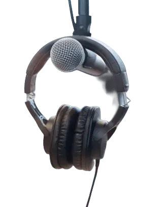 headphones on mic, podcast, futureaibiz